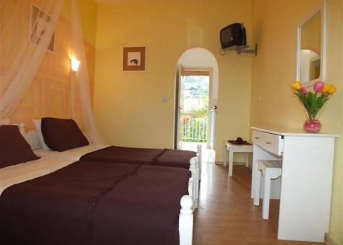 Apartmán Firefly Christos 14 *